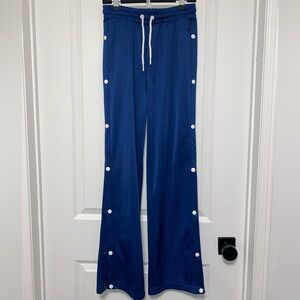 Forever 21 blue and white button down drawstring sweatpants